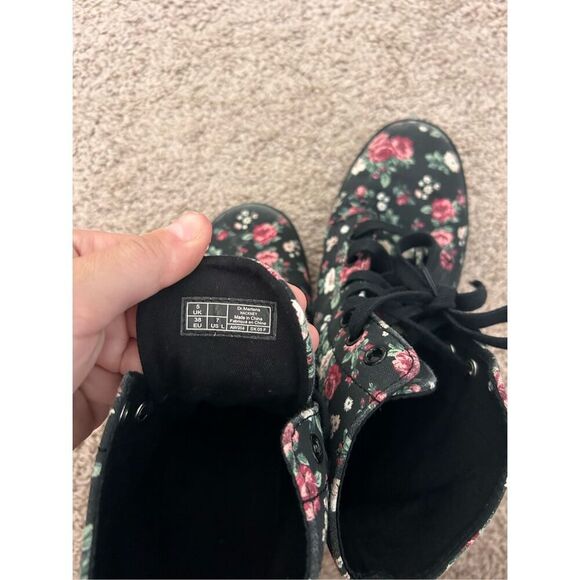 Dr Martens hackney floral canvas boots size 7 - Picture 5 of 5